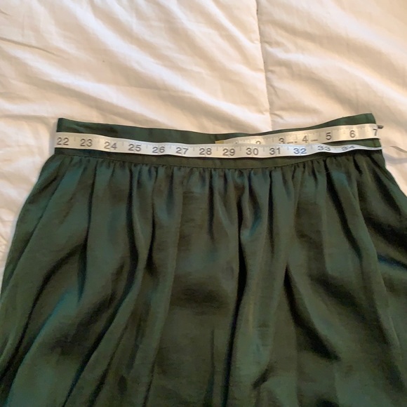 Green A-line skirt - Picture 4 of 5